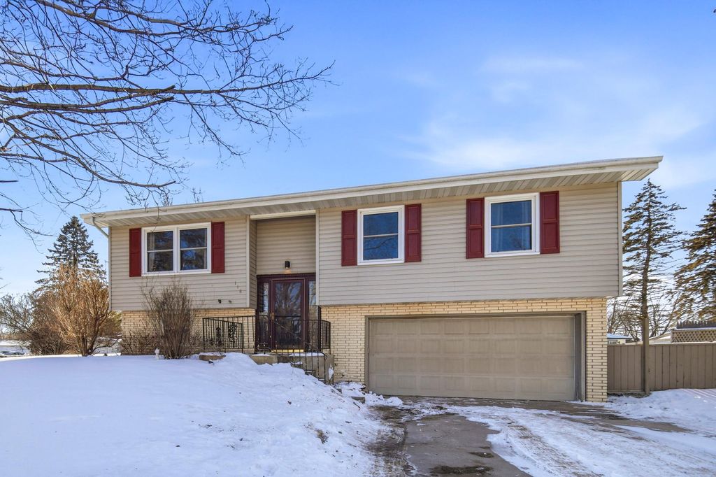 Photo of 118 Rena Belle Street NW, Eyota, MN 55934 (MLS # 7014387)