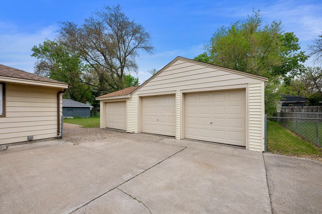 Photo of 11581 Kumquat Street NW, Coon Rapids, MN 55448 (MLS # 7076620)