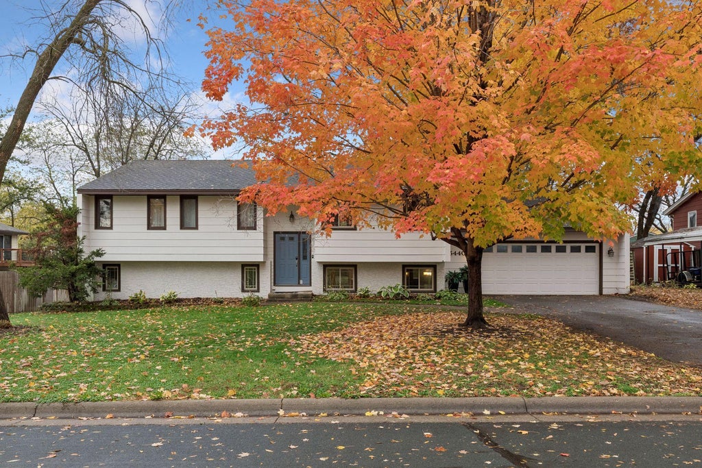 Photo of 5440 Brooks Circle SE, Prior Lake, MN 55372 (MLS # 7166290)