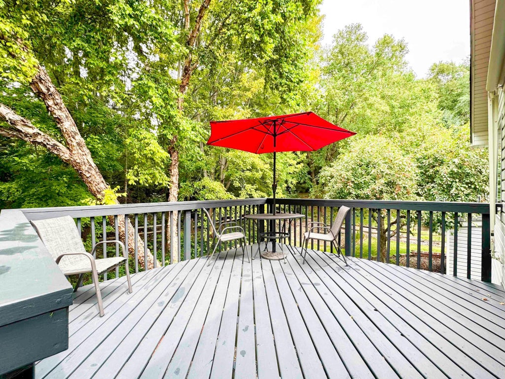 Photo of 14790 40th Avenue N, Plymouth, MN 55446 (MLS # 7126290)