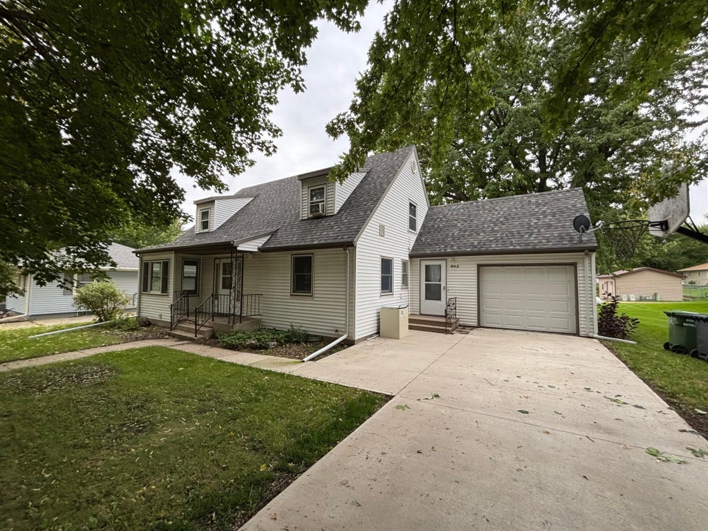 Photo of 642 Louisiana Avenue, Adrian, MN 56110 (MLS # 7153863)