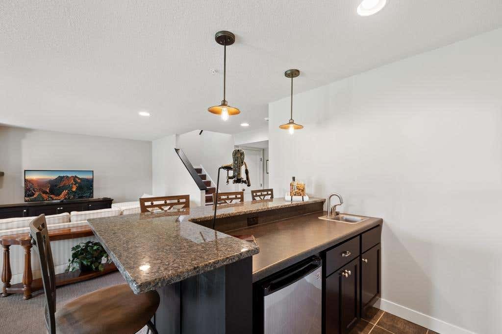 Photo of 1430 Palisade Path, Woodbury, MN 55129 (MLS # 7123270)