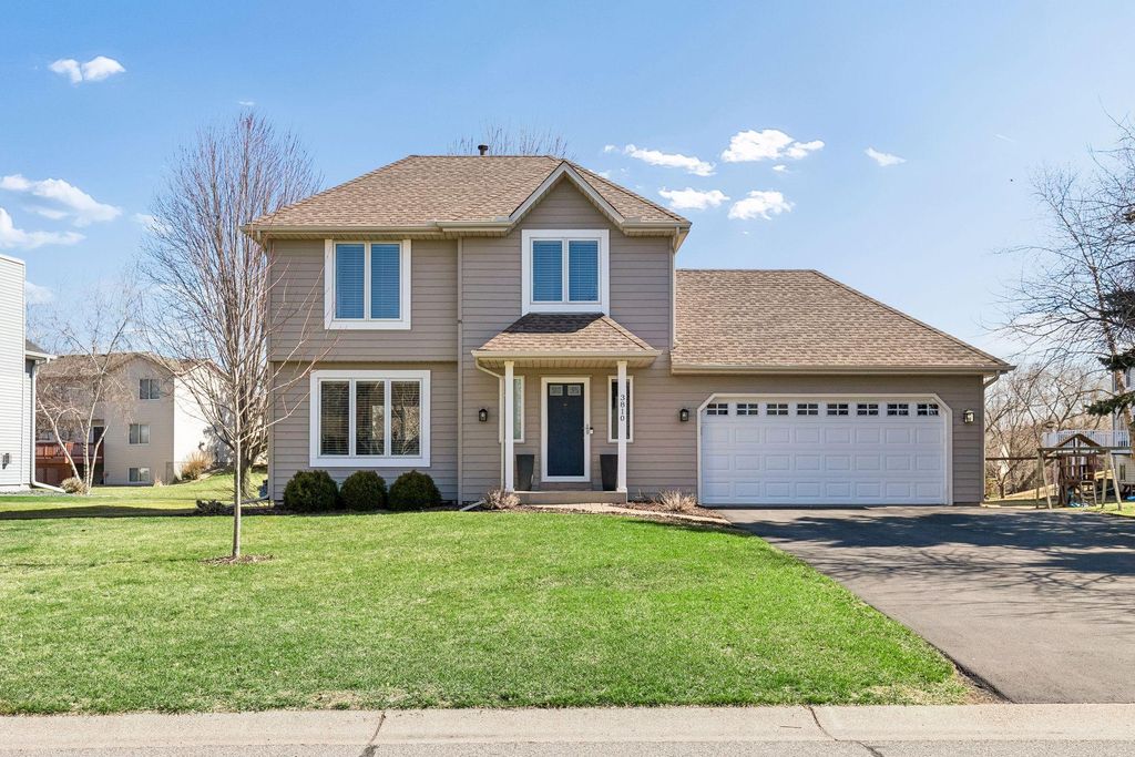 Photo of 3810 Alvarado Lane N, Plymouth, MN 55446 (MLS # 7048801)