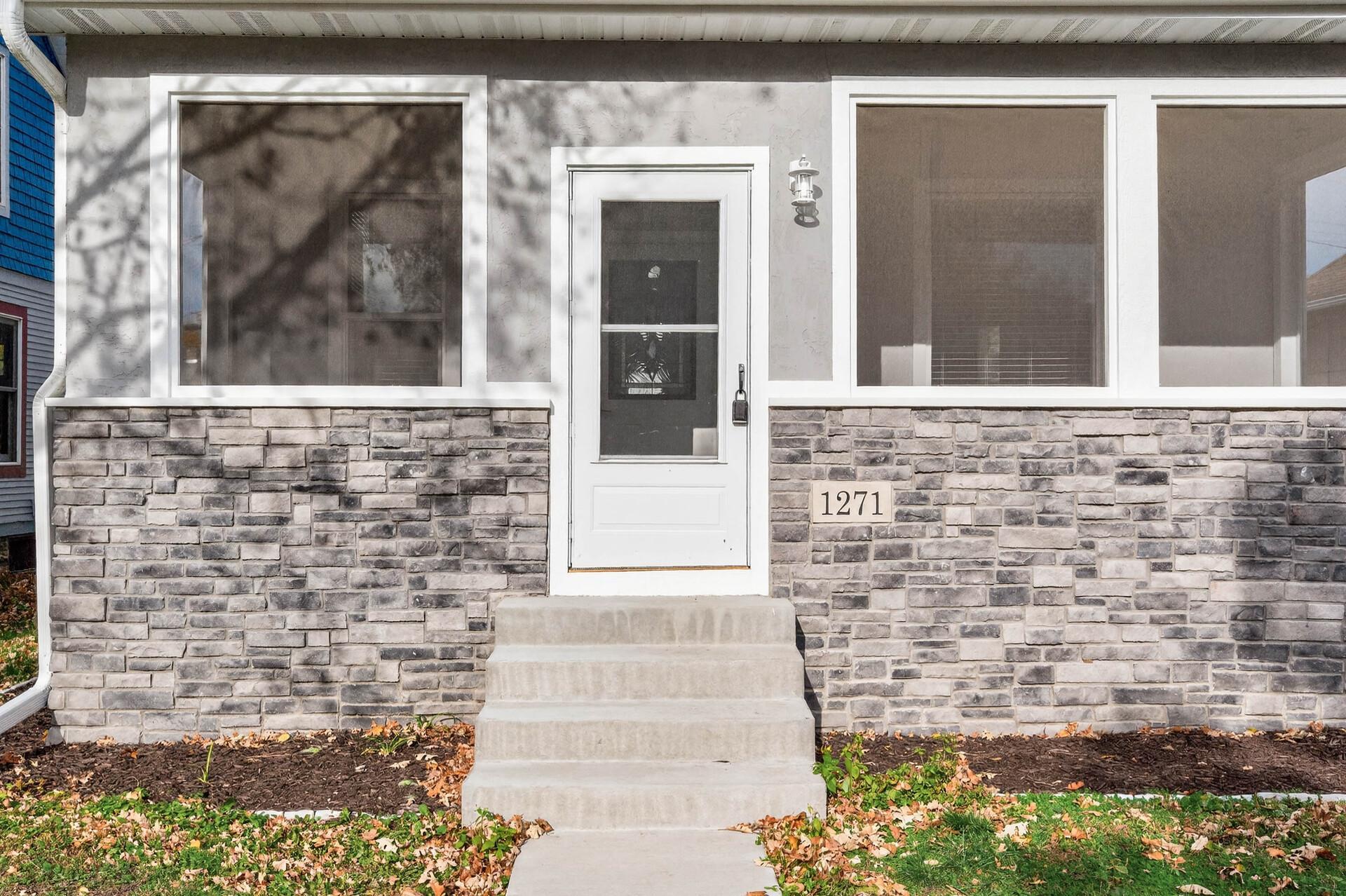 1271 Seminary Avenue