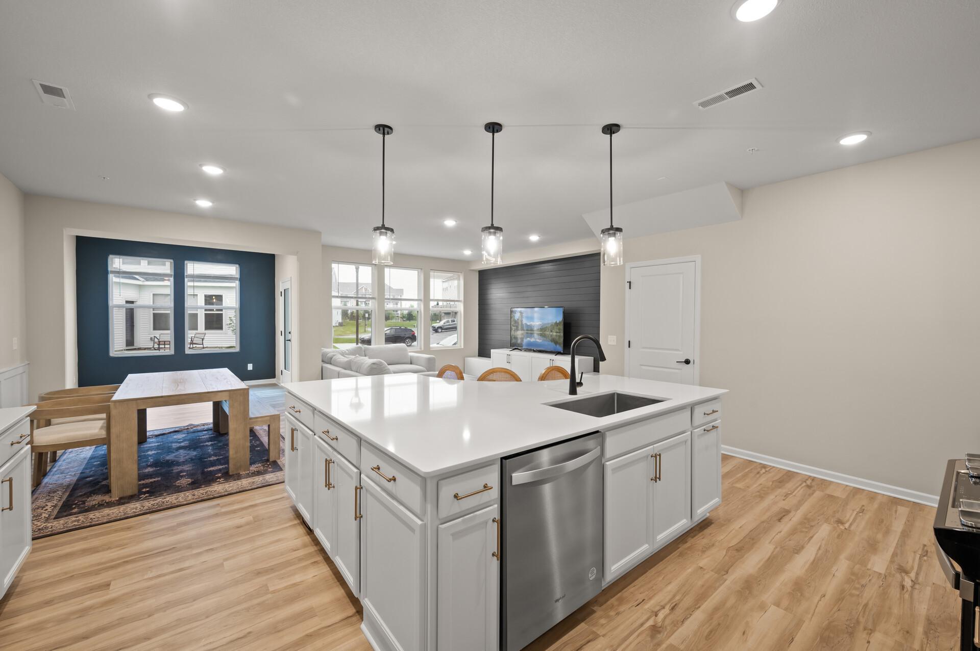 2570 Paddock Path