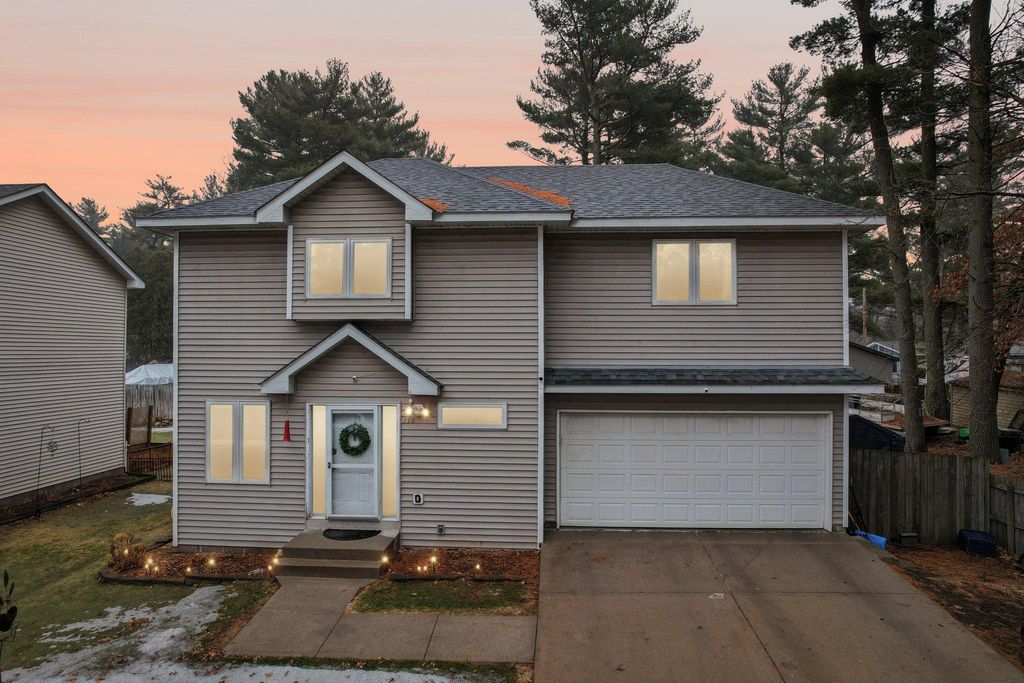 Photo of 218 Birch Road, Wyoming, MN 55092 (MLS # 7053339)