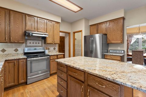 13947 Fleetwood Avenue Apple Valley MN 55124