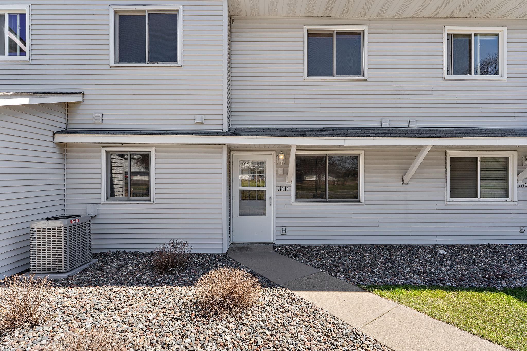 11111 Drake Street NW