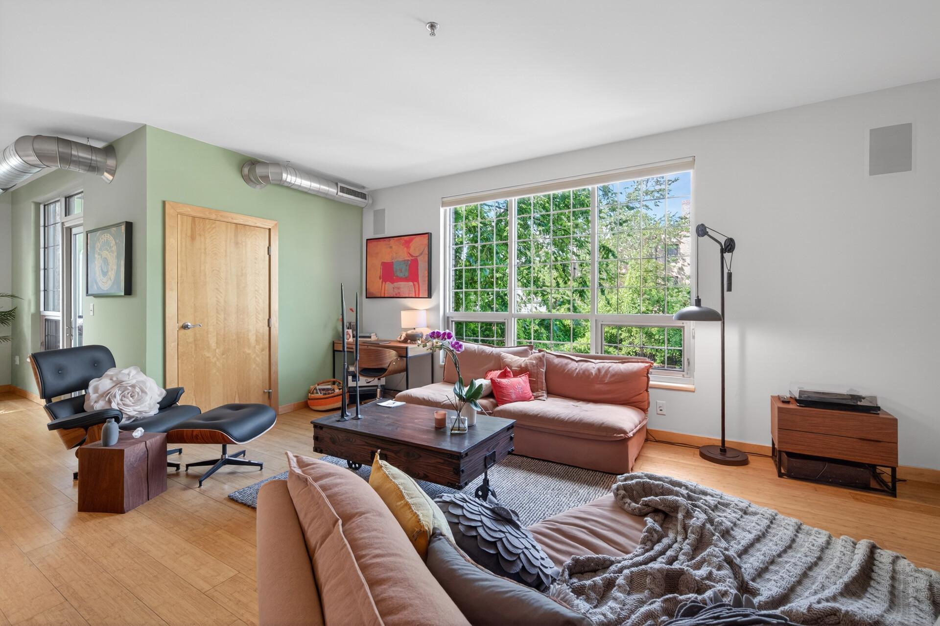 521 2nd Street SE 301