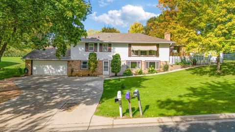 2104 W 140th Street Burnsville MN 55337
