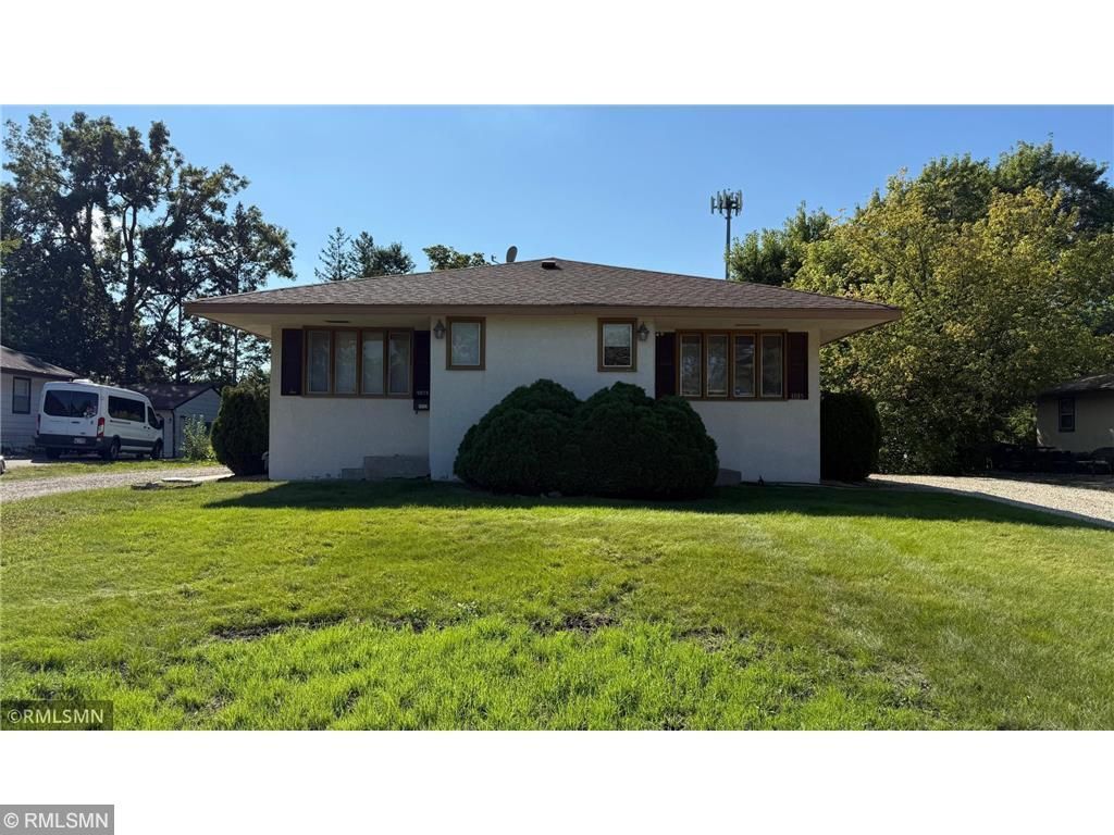 Photo of 3933 Oregon Avenue N, New Hope, MN 55427 (MLS # 7035619)