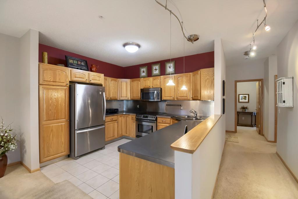9225 Medicine Lake Road 212B