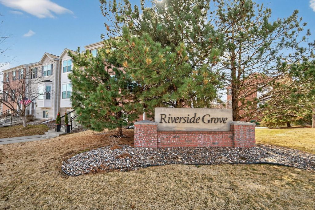 Photo of 8506 Grove Circle, Shakopee, MN 55379 (MLS # 7035706)