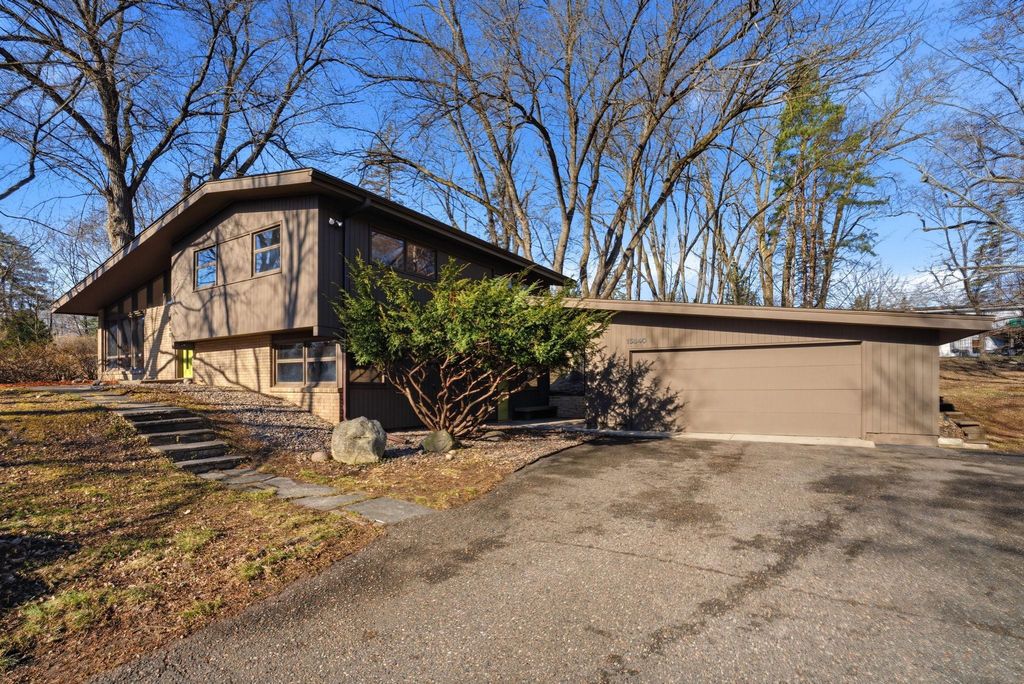 Photo of 15840 Woodgate Road N, Minnetonka, MN 55345 (MLS # 7054875)