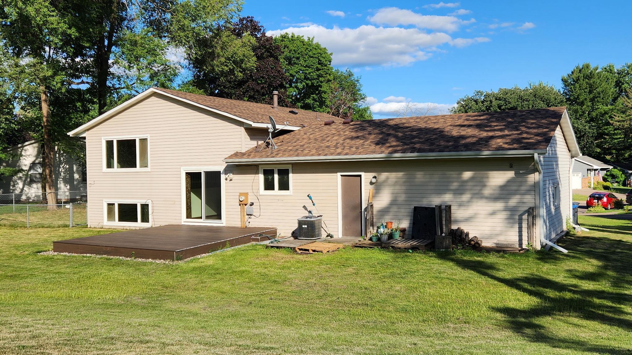 2825 Hilltop Court