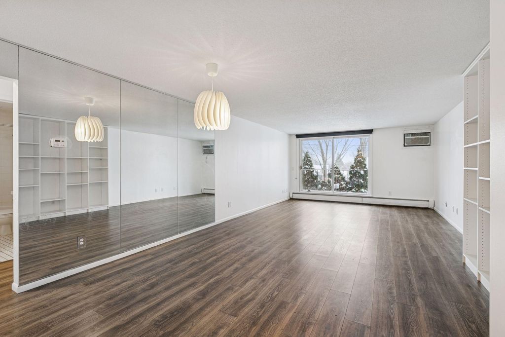 Photo of 4625 Minnetonka Boulevard #102, Saint Louis Park, MN 55416 (MLS # 6824002)