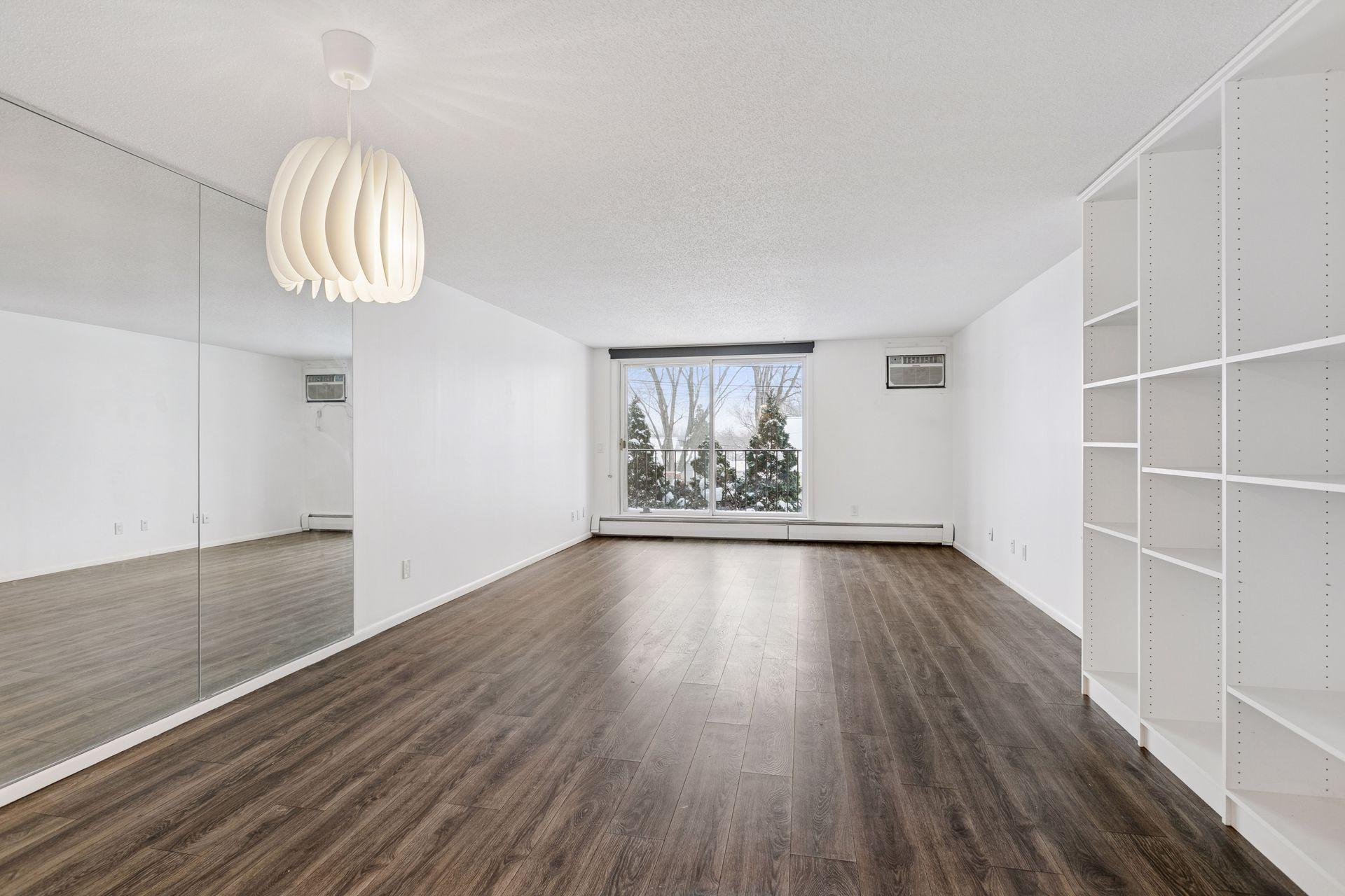 4625 Minnetonka Boulevard 102