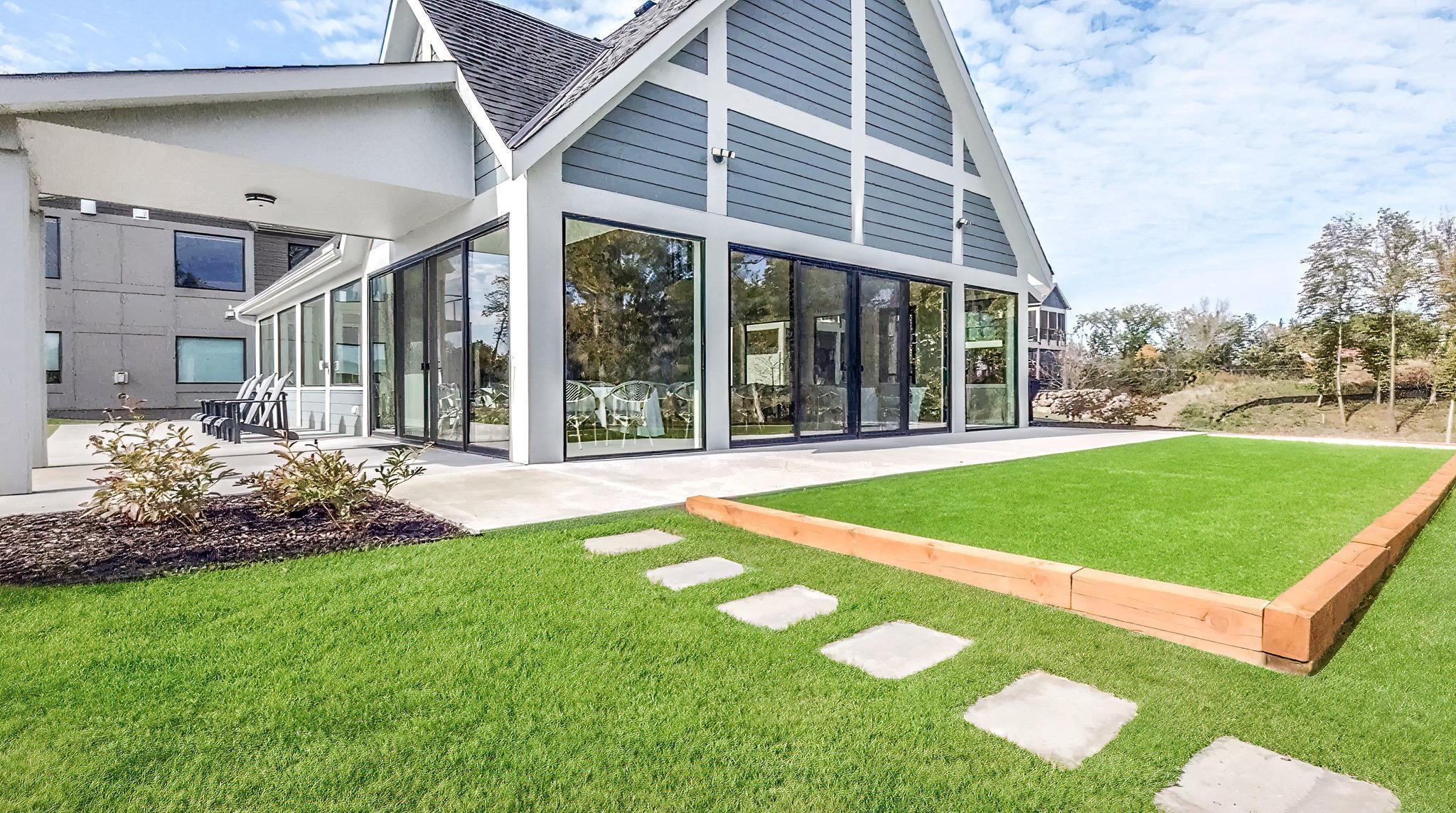 4729 Linden Cove Lane