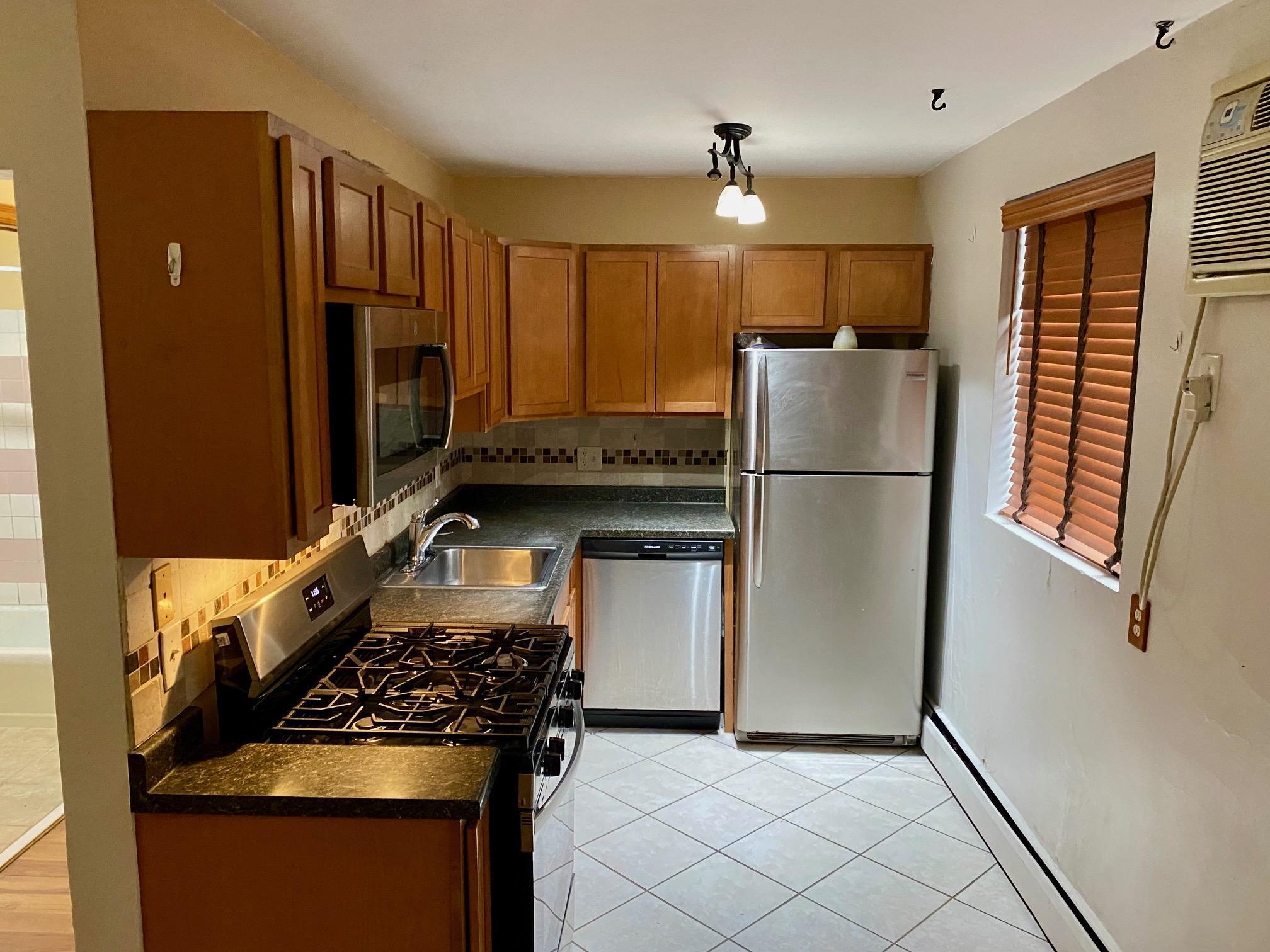 1818 Arthur Street NE 2