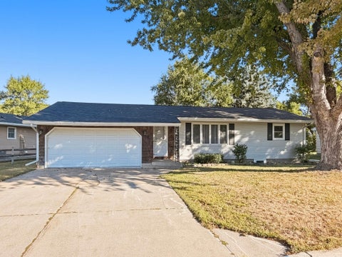 Photo of 103 Fremont Street, Marshall, MN 56258 (MLS # 7145252)