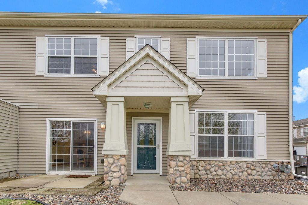 Photo of 19618 Meadowlark Way #126, Farmington, MN 55024 (MLS # 7060142)