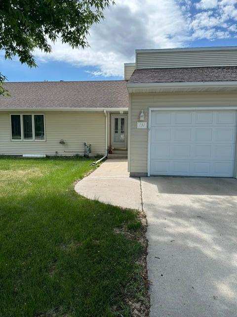 Photo of 131 Belleville Court, Thief River Falls, MN 56701 (MLS # 7154625)