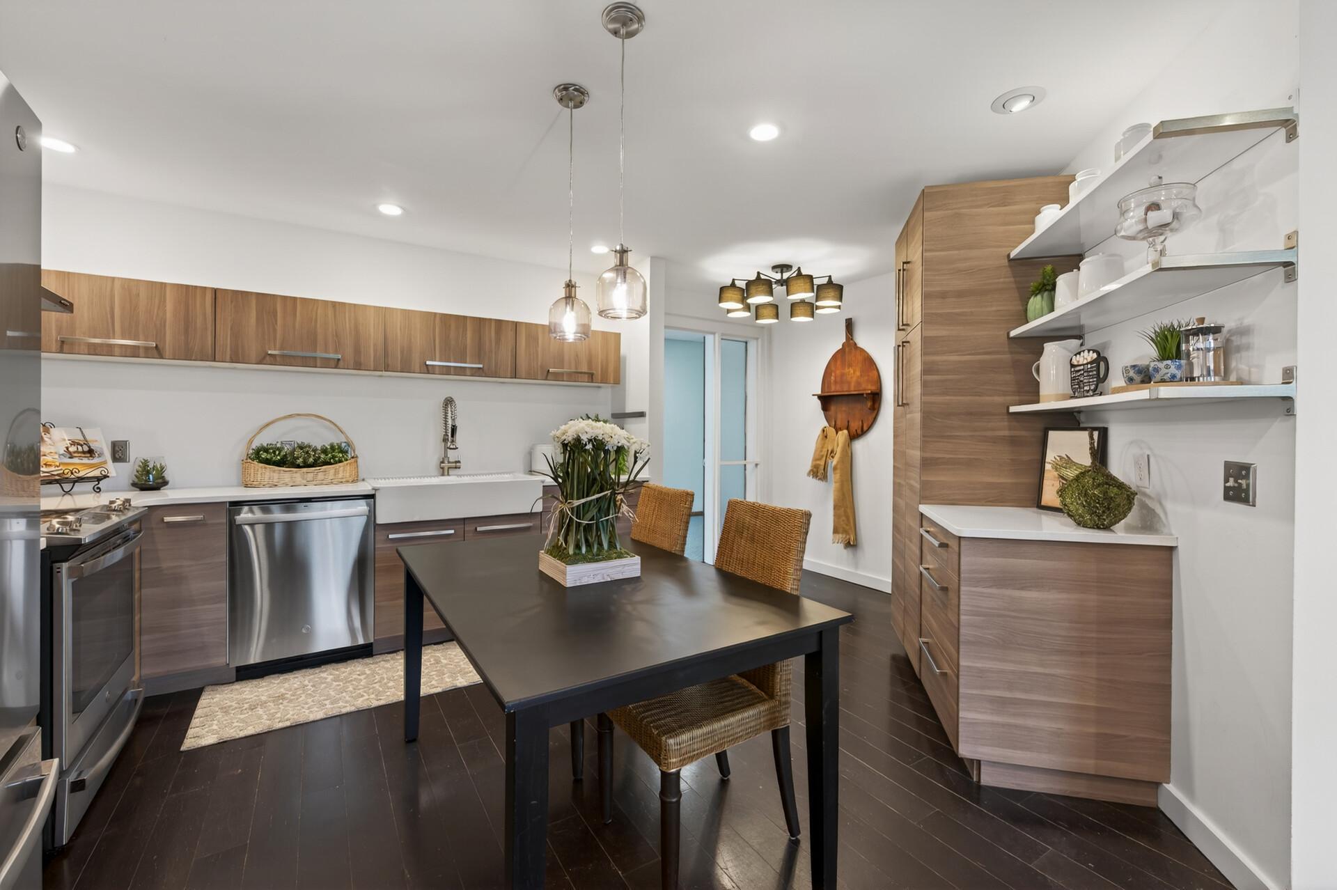 350 Oakwood Drive 9