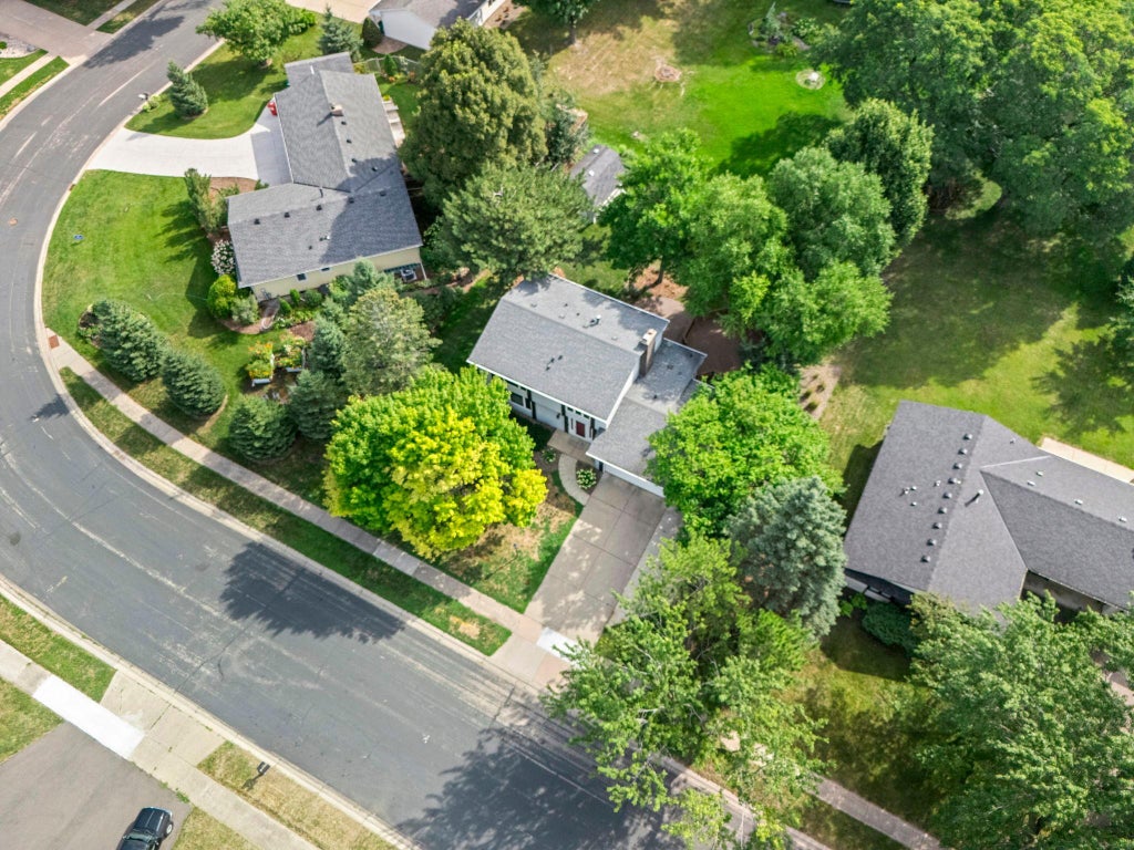 Photo of 9609 Utica Road, Bloomington, MN 55437 (MLS # 7128813)