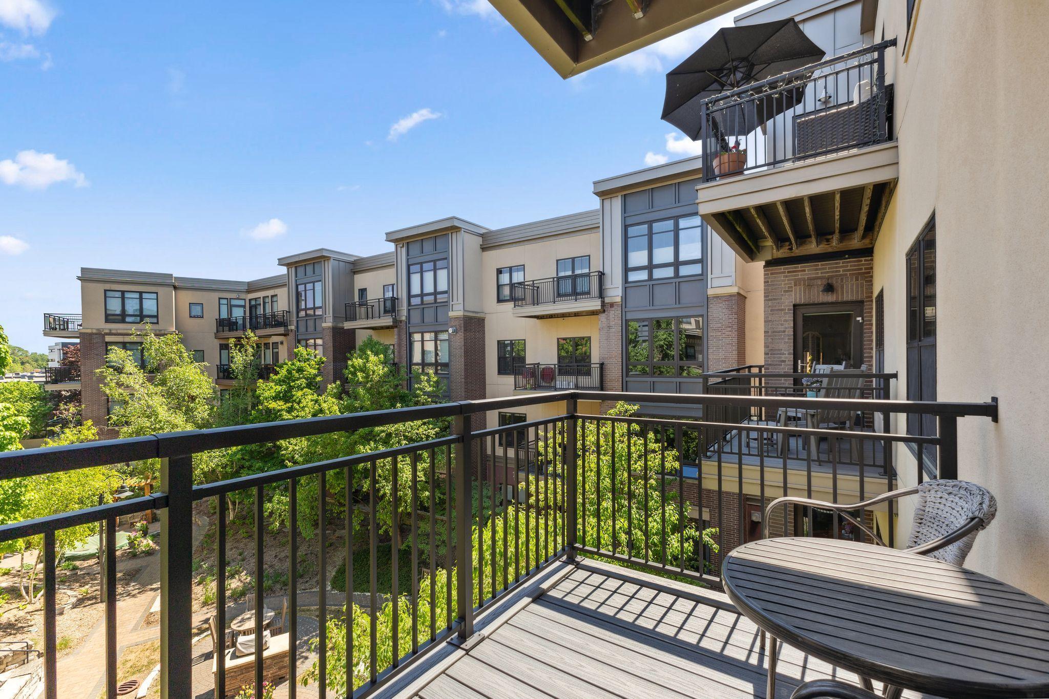 3709 Grand Way 315