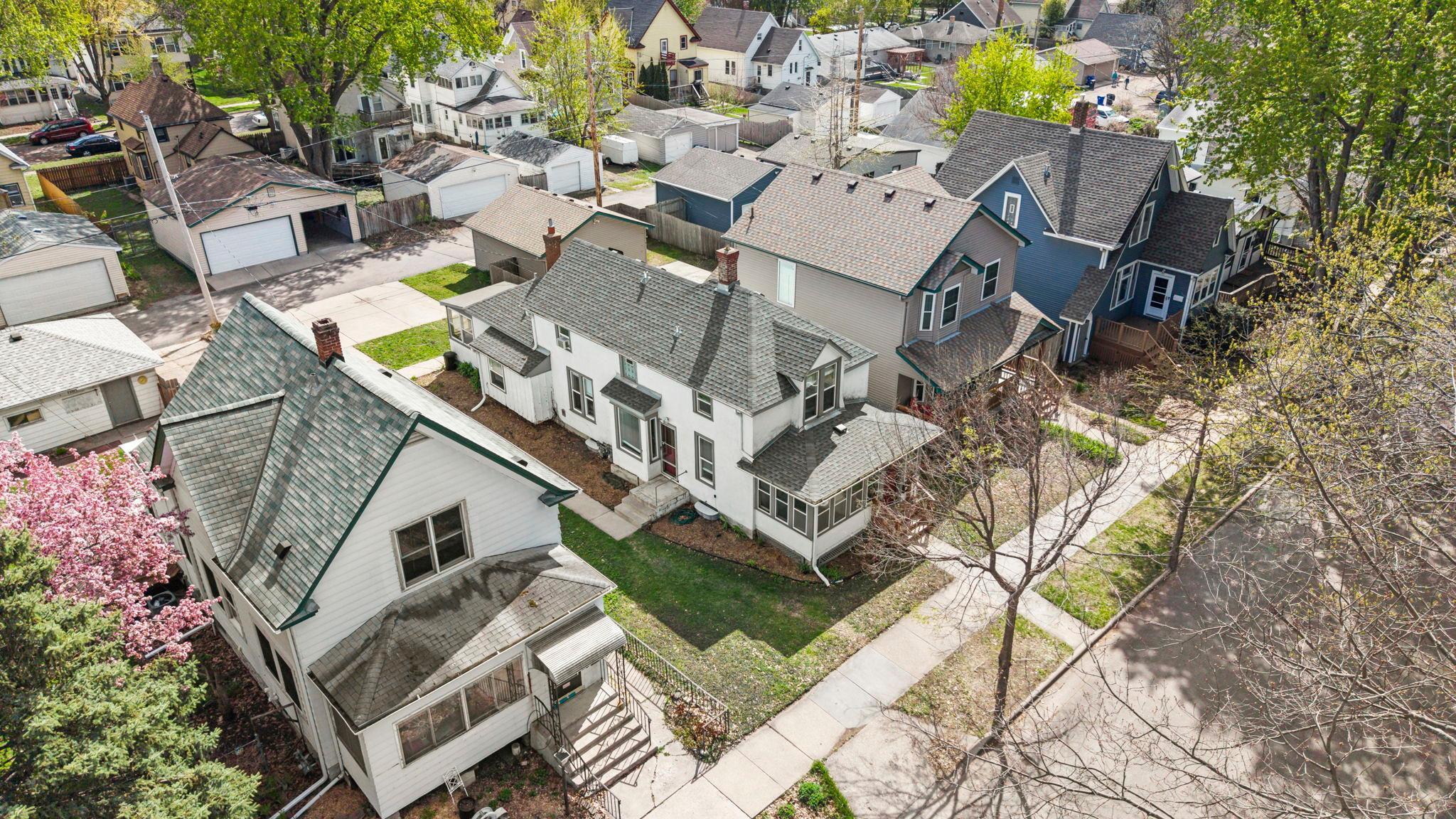 934 Juno Avenue
