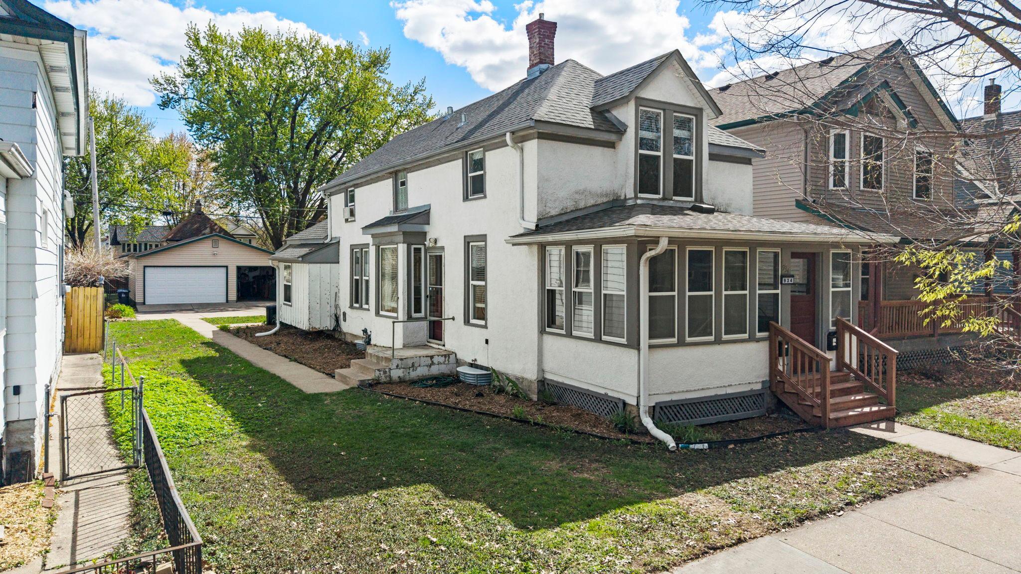 934 Juno Avenue