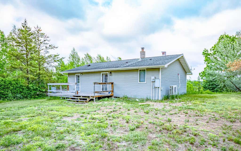 Photo of 48798 Pansy Landing Road, Sandstone, MN 55072 (MLS # 7092433)