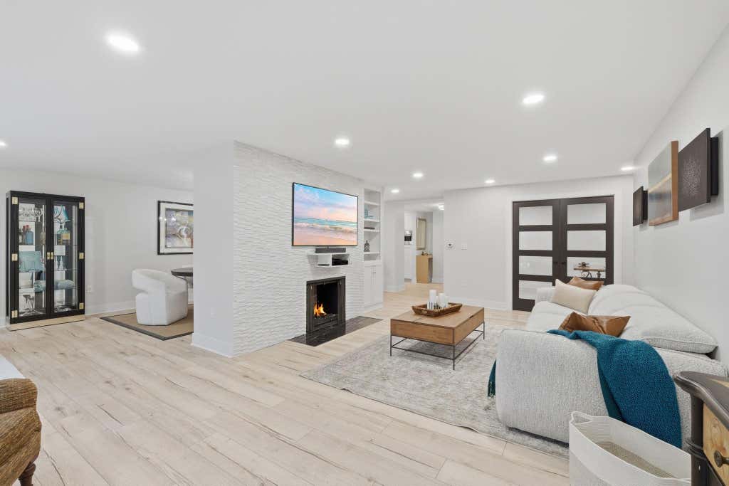 Photo of 5100 France Avenue S #102, Edina, MN 55410 (MLS # 7102296)