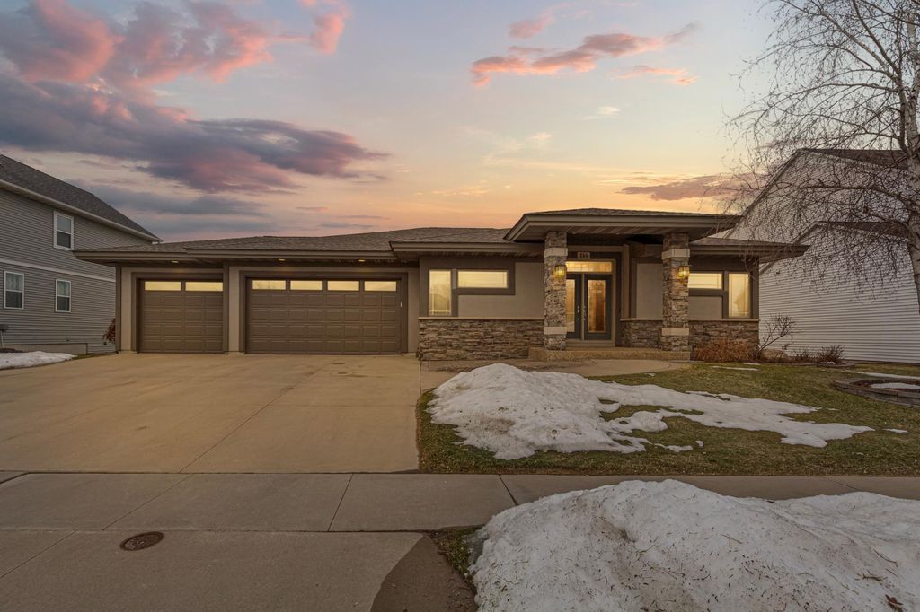 Photo of 255 Foothills Ln SE Ln, Rochester, MN 55904 (MLS # 7009032)