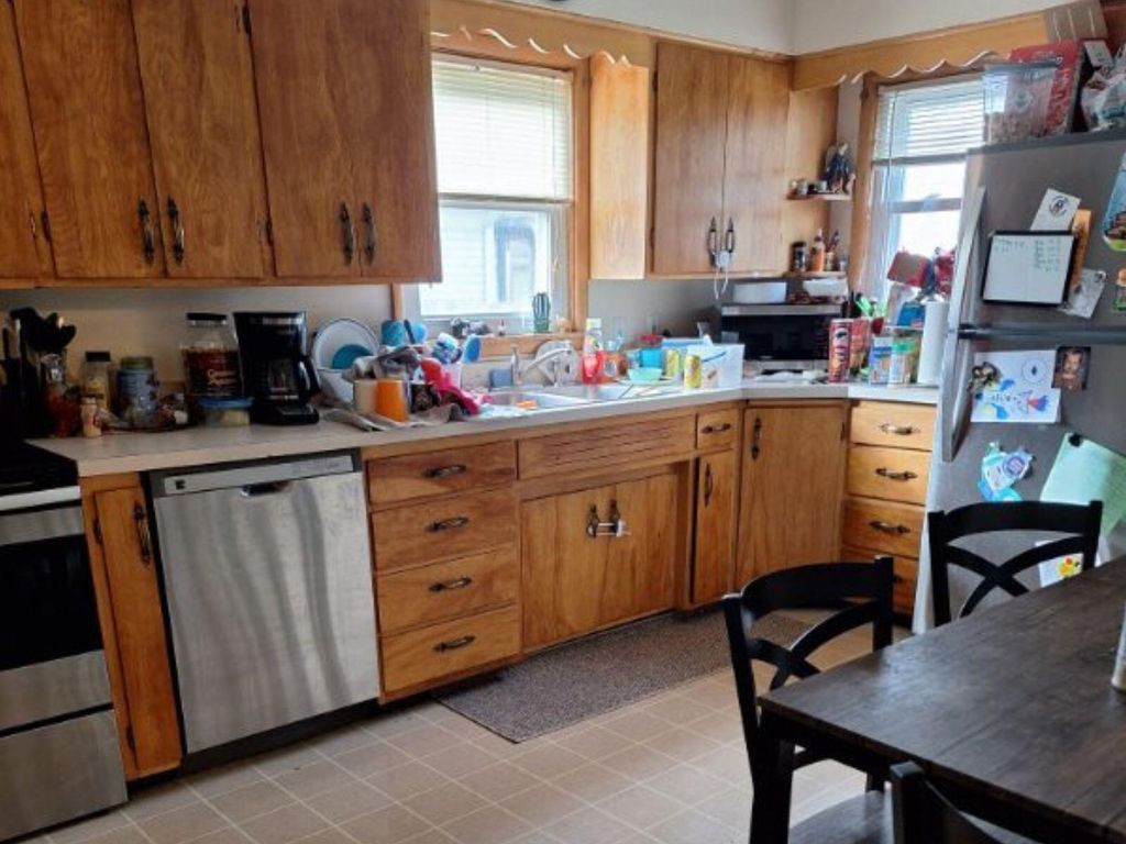 Photo of 819 15th Street N, Moorhead, MN 56560 (MLS # 6805117)