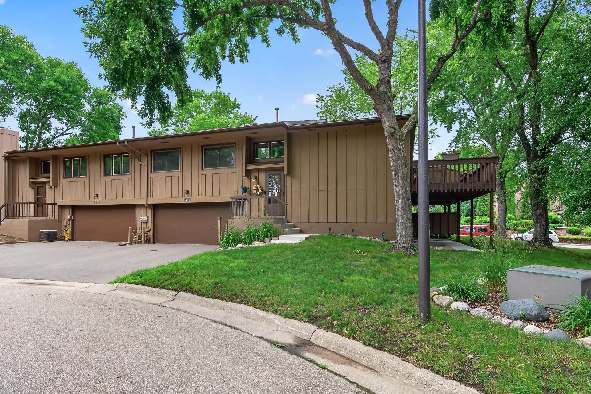 2615 Sumac Court