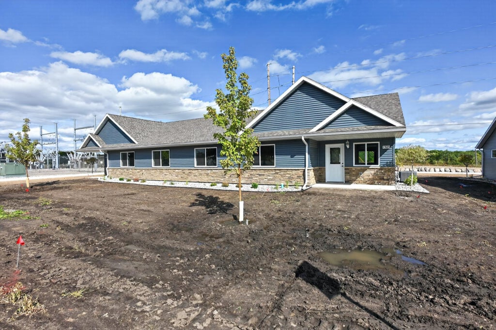 Photo of 1503 Nokomis Street, Alexandria, MN 56308 (MLS # 7146075)
