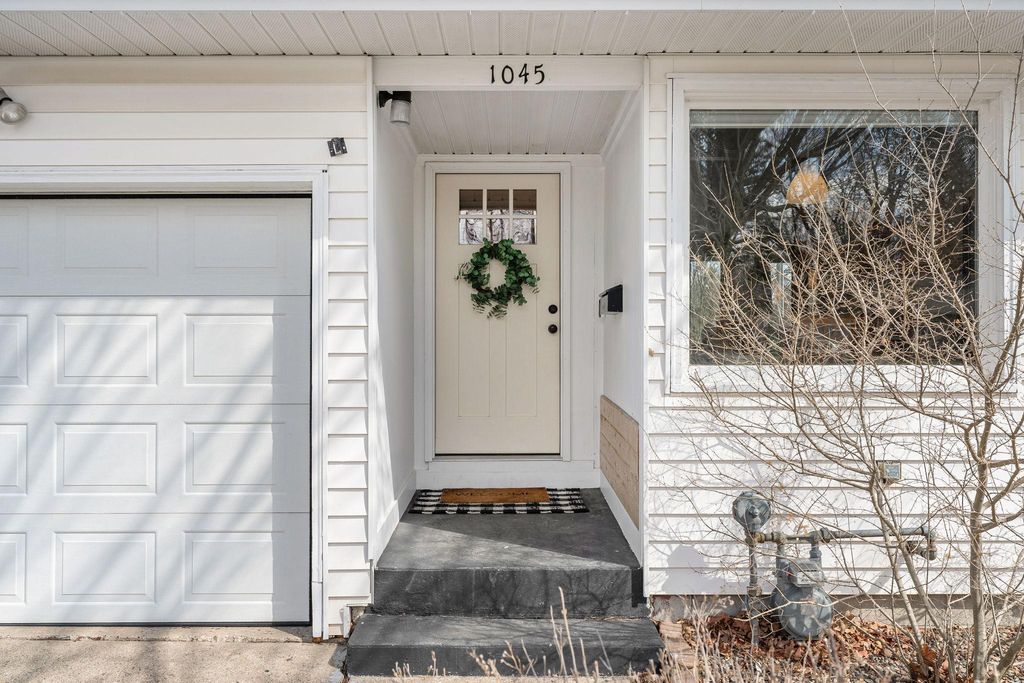 Photo of 1045 10th Avenue NE, Owatonna, MN 55060 (MLS # 7067213)
