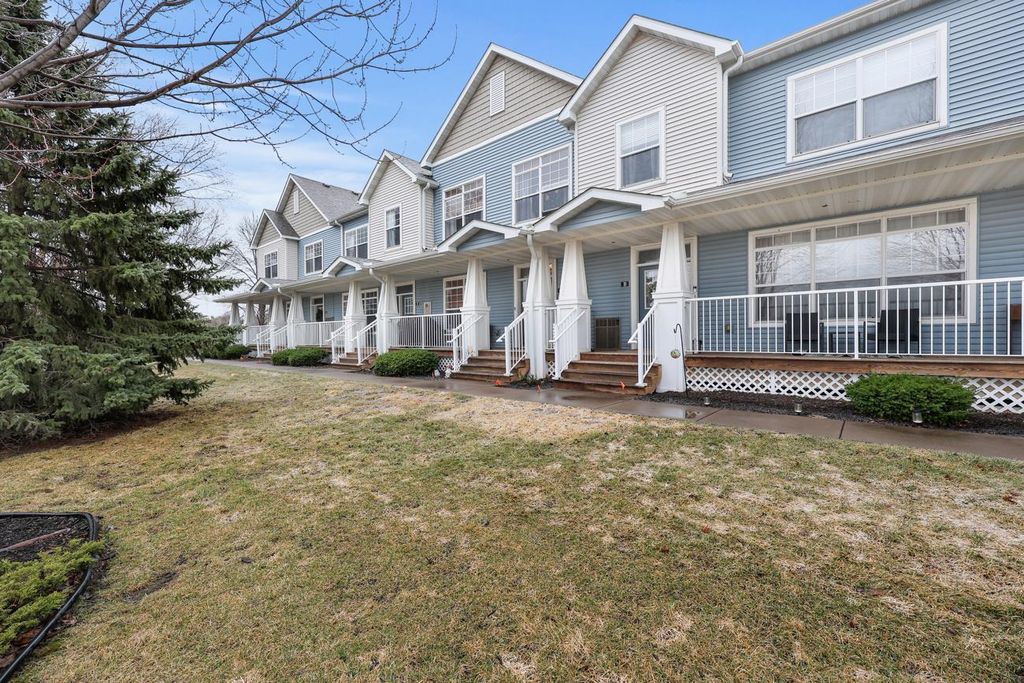 Photo of 4900 Underwood Lane N #C, Plymouth, MN 55442 (MLS # 7076767)