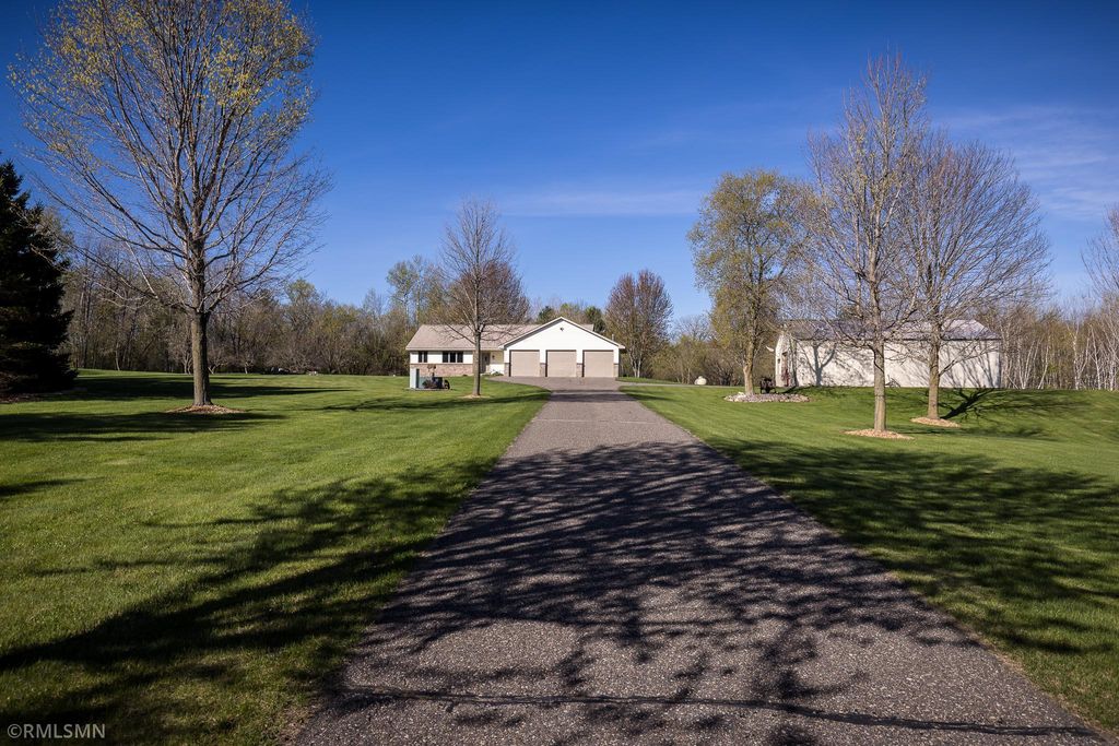 Photo of 574 250th Street, Woodville, WI 54028 (MLS # 7066787)