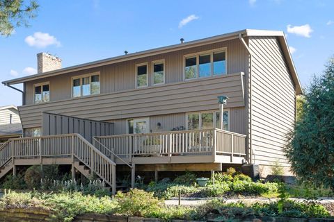 212 Windsor Court New Brighton MN 55112