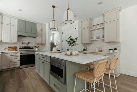 4132 Victoria Street Shoreview MN 55126