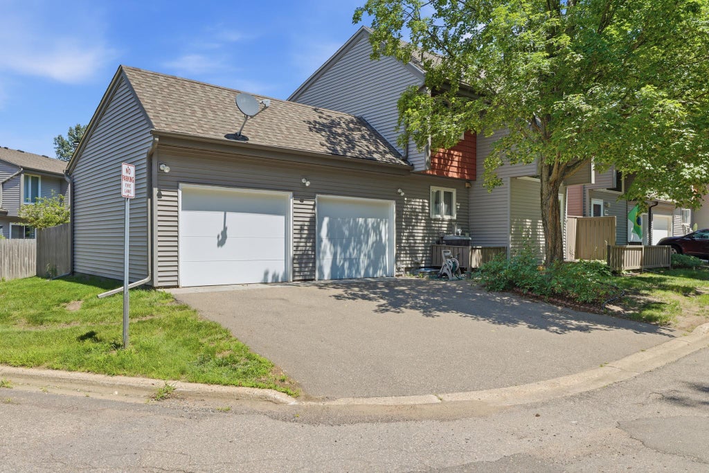 Photo of 1757 Bluebill Drive, Eagan, MN 55122 (MLS # 7091922)