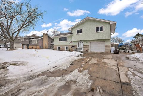 1558 10th Avenue Anoka MN 55303