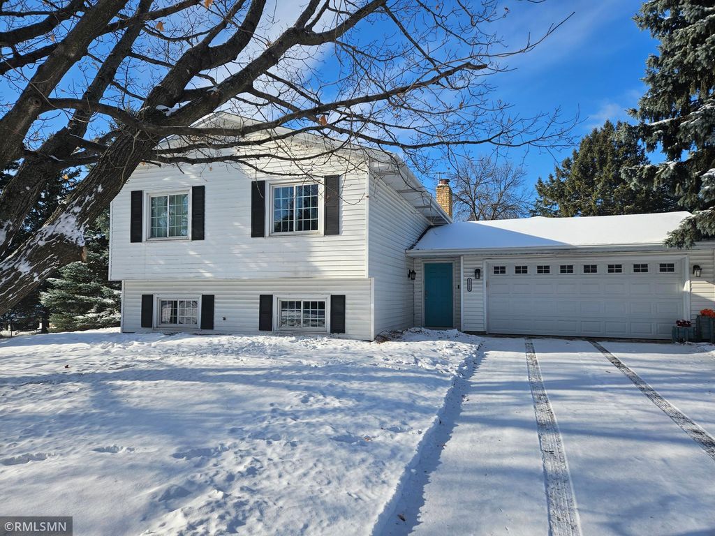 Photo of 13720 James Avenue S, Burnsville, MN 55337 (MLS # 6823862)