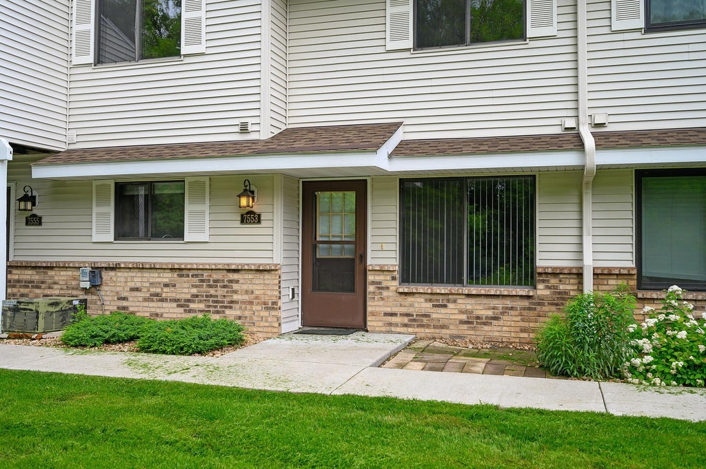 Photo of 7553 Wedgewood Way N, Maple Grove, MN 55311 (MLS # 7144667)