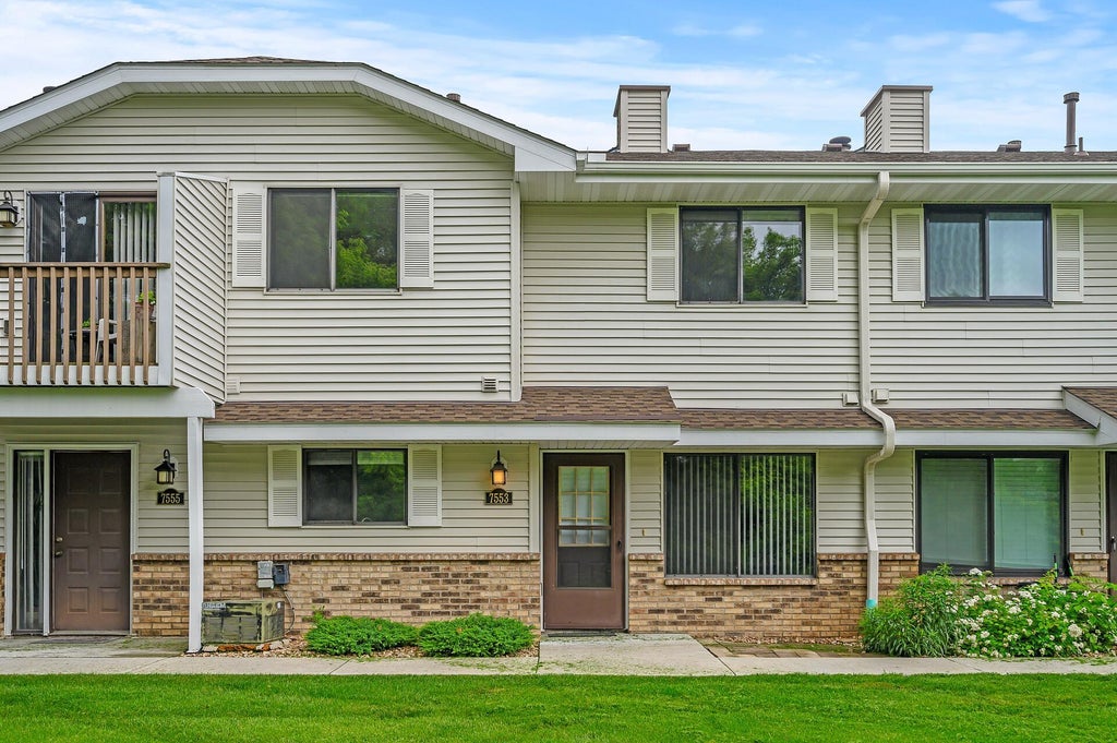 Photo of 7553 Wedgewood Way N, Maple Grove, MN 55311 (MLS # 7144667)