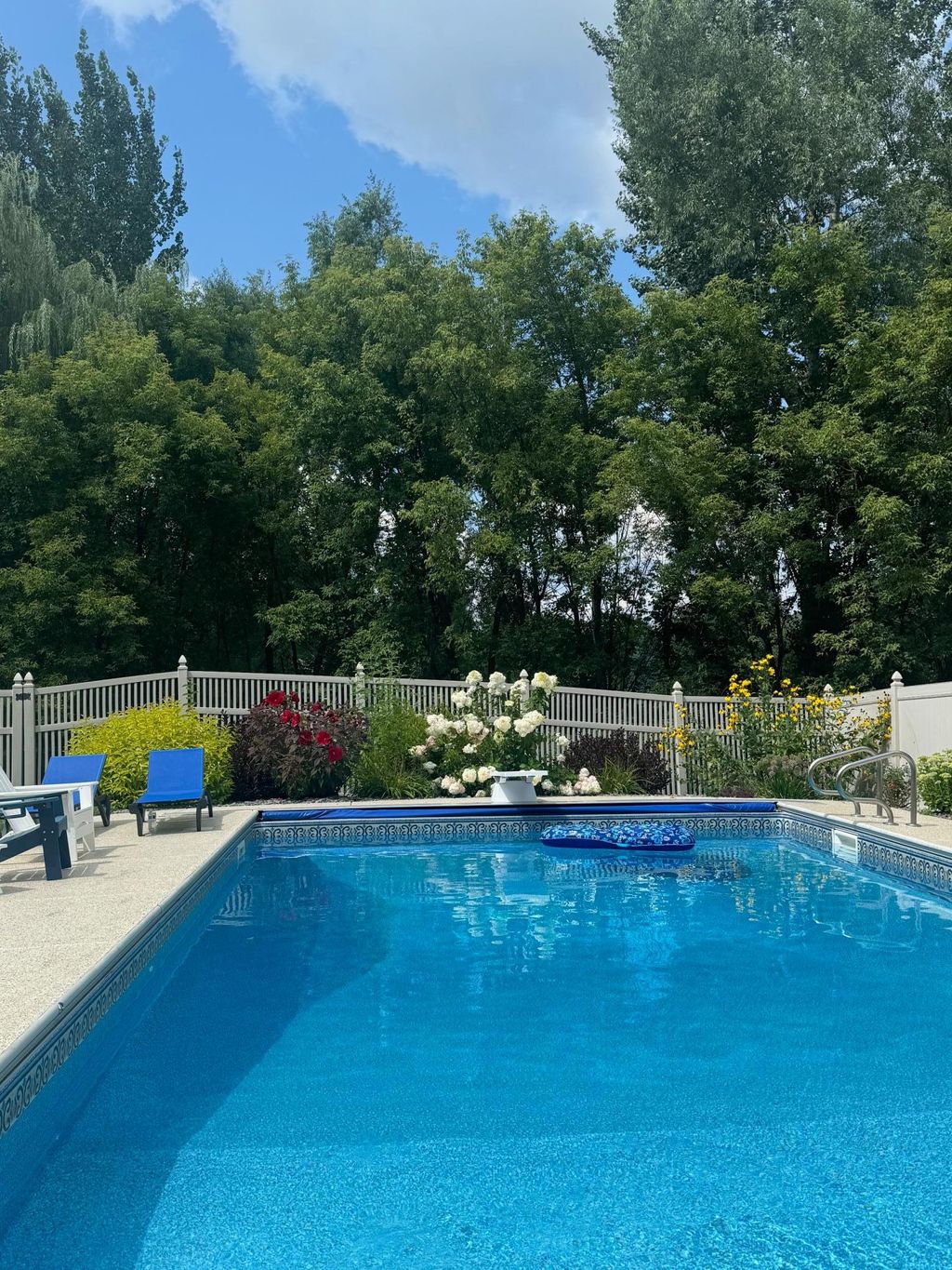 Photo of 13944 Oakwood Court NE, Saint Michael, MN 55376 (MLS # 7015728)