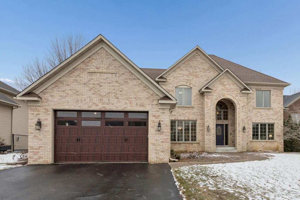 Photo of 13944 Oakwood Court NE, Saint Michael, MN 55376 (MLS # 7015728)