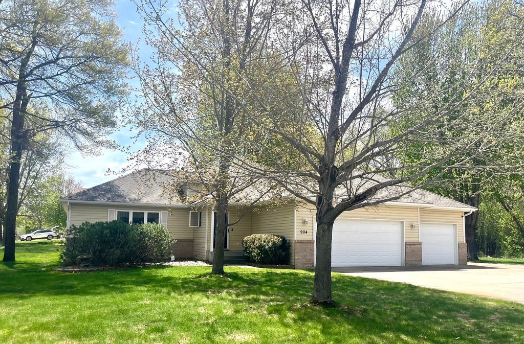 Photo of 904 Sunwood Park Drive, Waite Park, MN 56387 (MLS # 7071206)